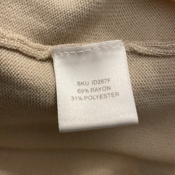 Polka Dot knit Sweater - Picture 7 of 7